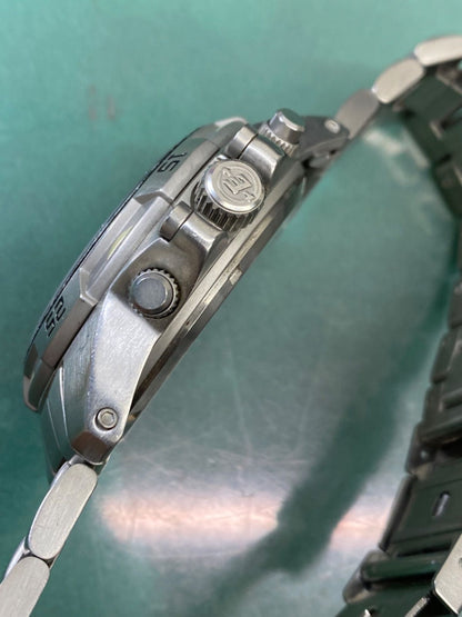 TIMEX 921 V9 Quartz Men's Watch — Japanese