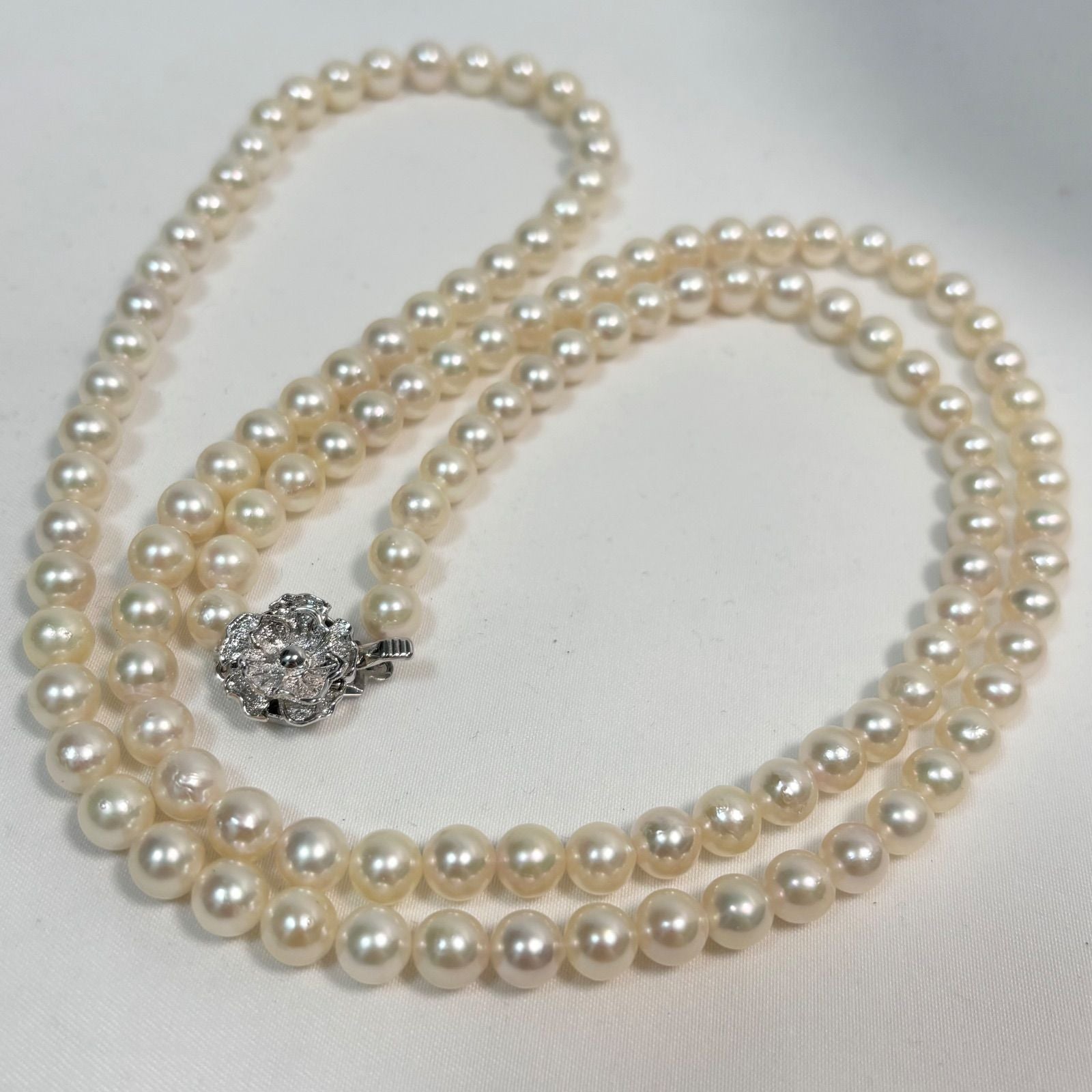 Akoya pearl long necklace with silver flower pendant, white pearls 6.5 to 7 mm, 82 cm length