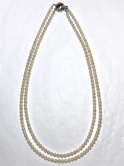 Akoya pearl double strand necklace with two rows of 3.5-4.0mm pearls, inner length 42cm, outer length 44cm