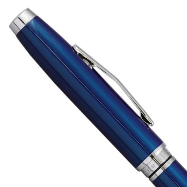 Snubbull Law Kuro Blue Lacquer Ballpoint Pen with brass base and chrome plate in blue lacquer finish