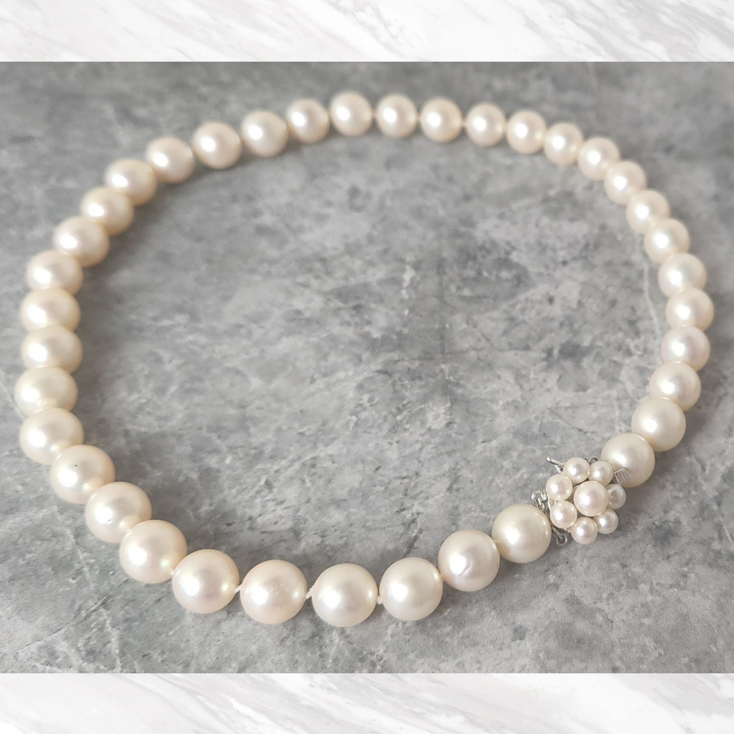 TASAKI K14WG Akoya pearl necklace with pink white pearls measuring 9.2 to 10.0mm on a 40cm white gold chain
