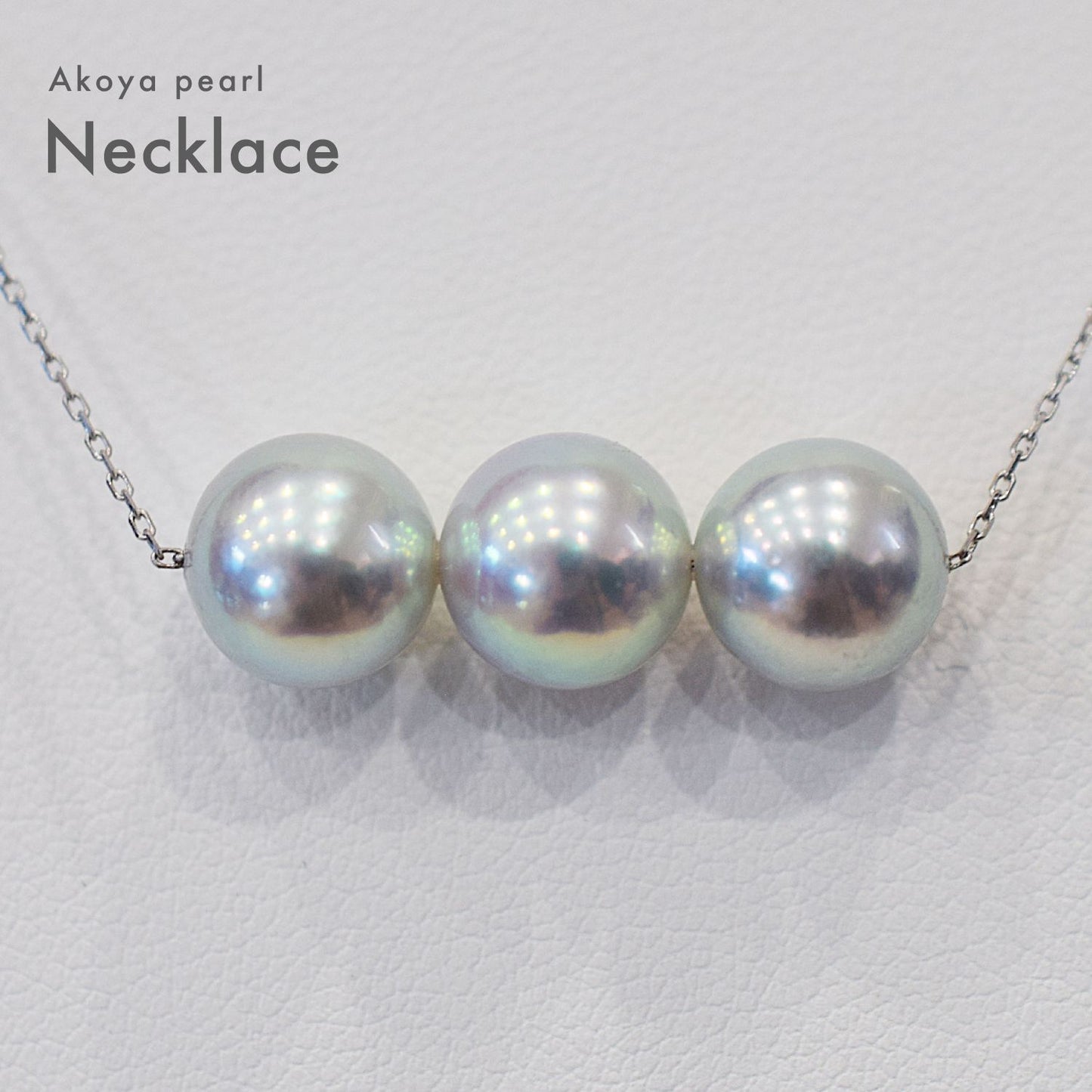8.5-9mm natural round Akoya pearl pendant on 3-strand K18 white gold necklace with agate chain