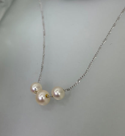 Akoya Pearl 3-row chain necklace with 5.0mm-6.0mm pearls on 40cm Silver925 silver chain