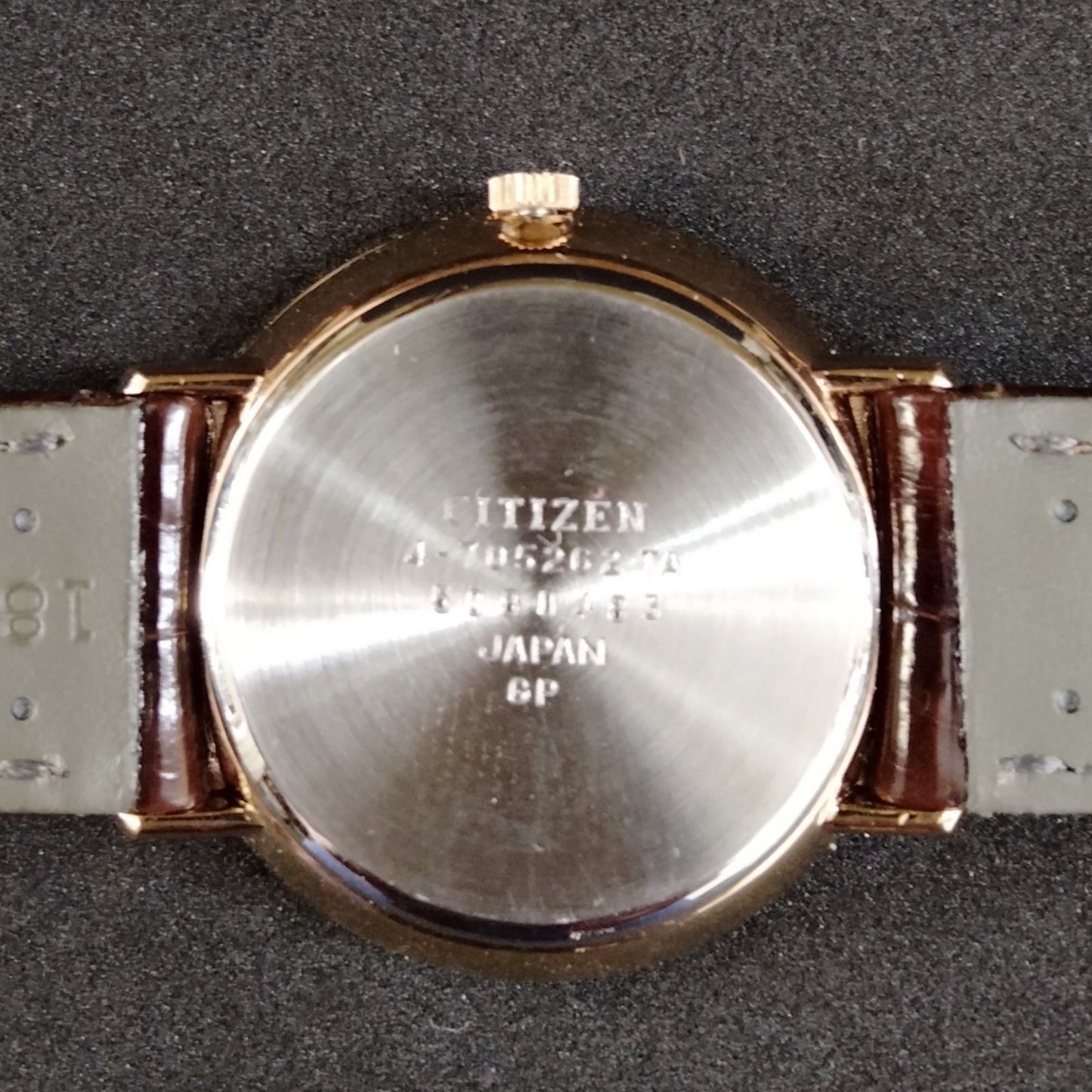 Citizen Dress Watch DR-70 with gold stainless steel case and original crocodile leather band