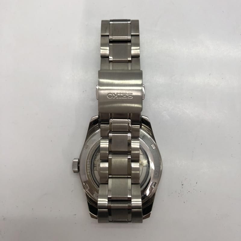 SEIKO Presage 6R15-00V0 Automatic Men's Watch — Japanese