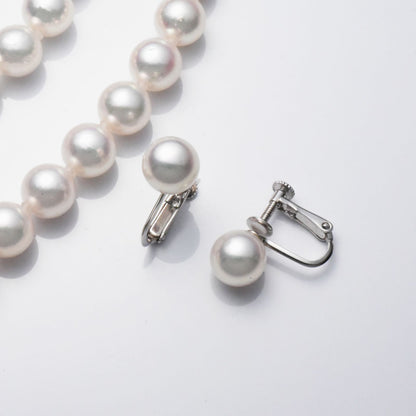 Akoya pearl necklace 8.5-9mm with matching earrings and Hanadama JGL certificate