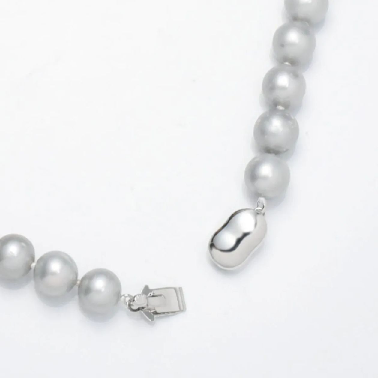 Akoya pearl necklace 8-8.5mm with dyed gray freshwater pearl necklace set displayed on white background