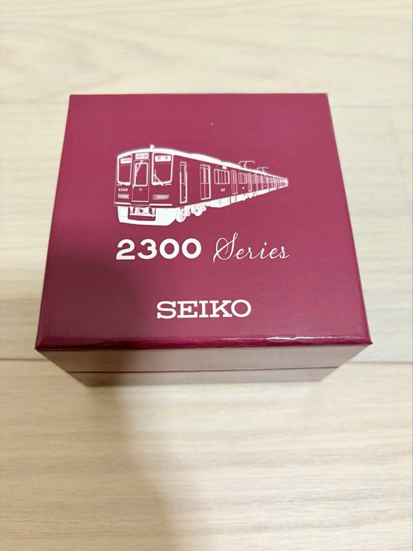 SEIKO 2300 Series Quartz Men's Watch — Japanese