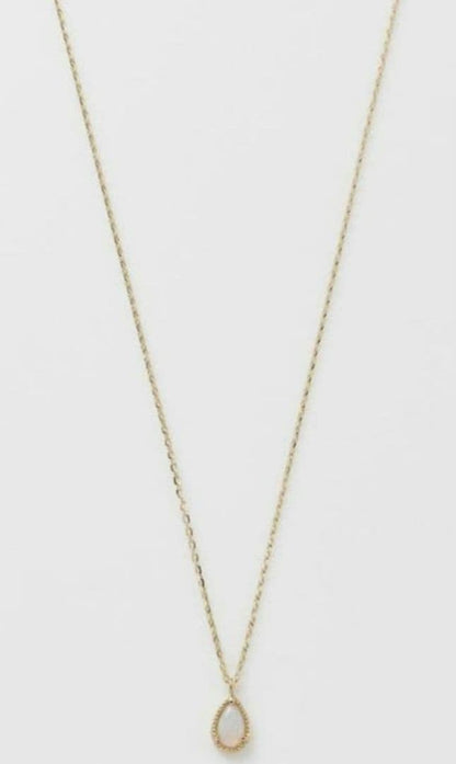 Current Model Agate K10 Opal Necklace with 0.6x0.4 cm opal pendant on 40 cm gold chain
