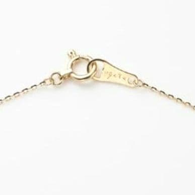 Current Model Agate K10 Opal Necklace with 0.6x0.4 cm opal pendant on 40 cm gold chain