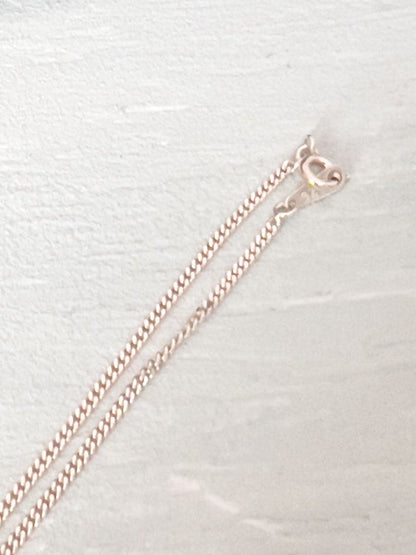 Akoya pearl necklace with 7.7mm pearls on a 41cm 925 silver chain and K14WG white gold accents