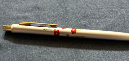 Showa era silver metal Pilot mechanical pencil with flower pattern, vintage design, minor small scratches