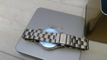TIMEX BEAMS CAMPER Gold Quartz Men's Watch — Japanese