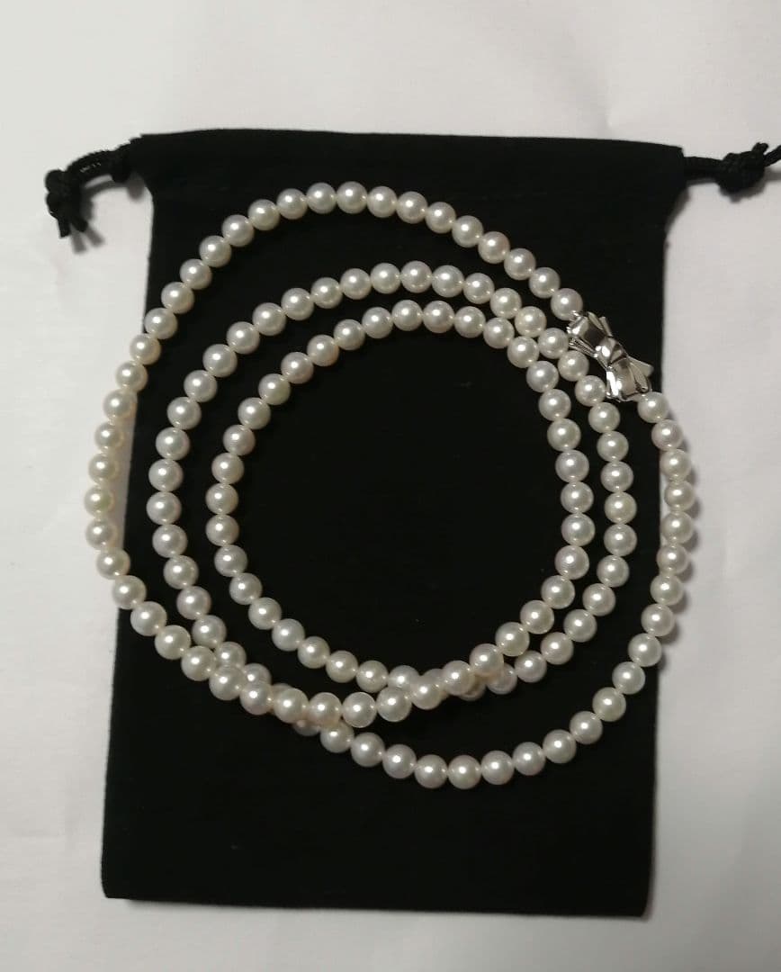 Tasaki long necklace featuring 6-6.5mm Akoya pearls on an 82.5cm silver chain with 925 clasp