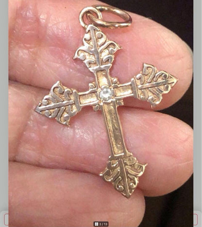 Agete SV Agate long sterling silver necklace with cross charm on white background