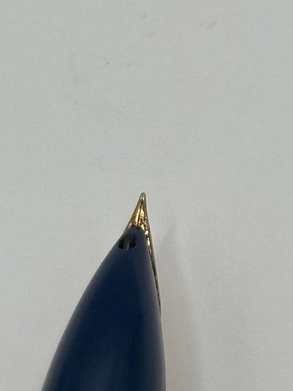 Pilot fountain pen with silver body and 18K gold decoration from Japan
