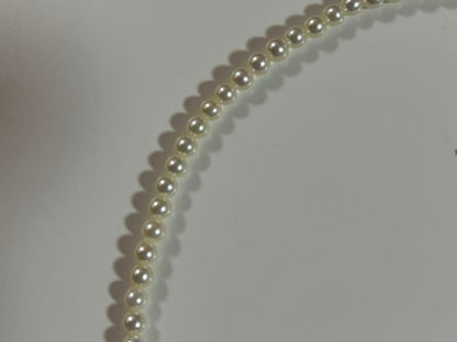 Mikimoto 18-karat gold clasp baby pearl necklace with 3.5mm pearls and 40.5cm length
