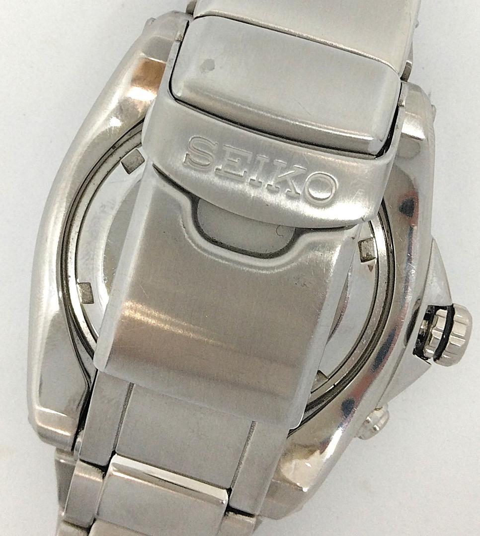 SEIKO Kinetic Diver Pepsi Model Men's Watch — Japanese