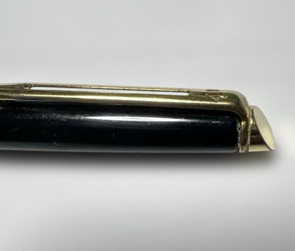 Waterman Metropolitan Essential mechanical pencil in black with gold decoration, twist type, 78mm length