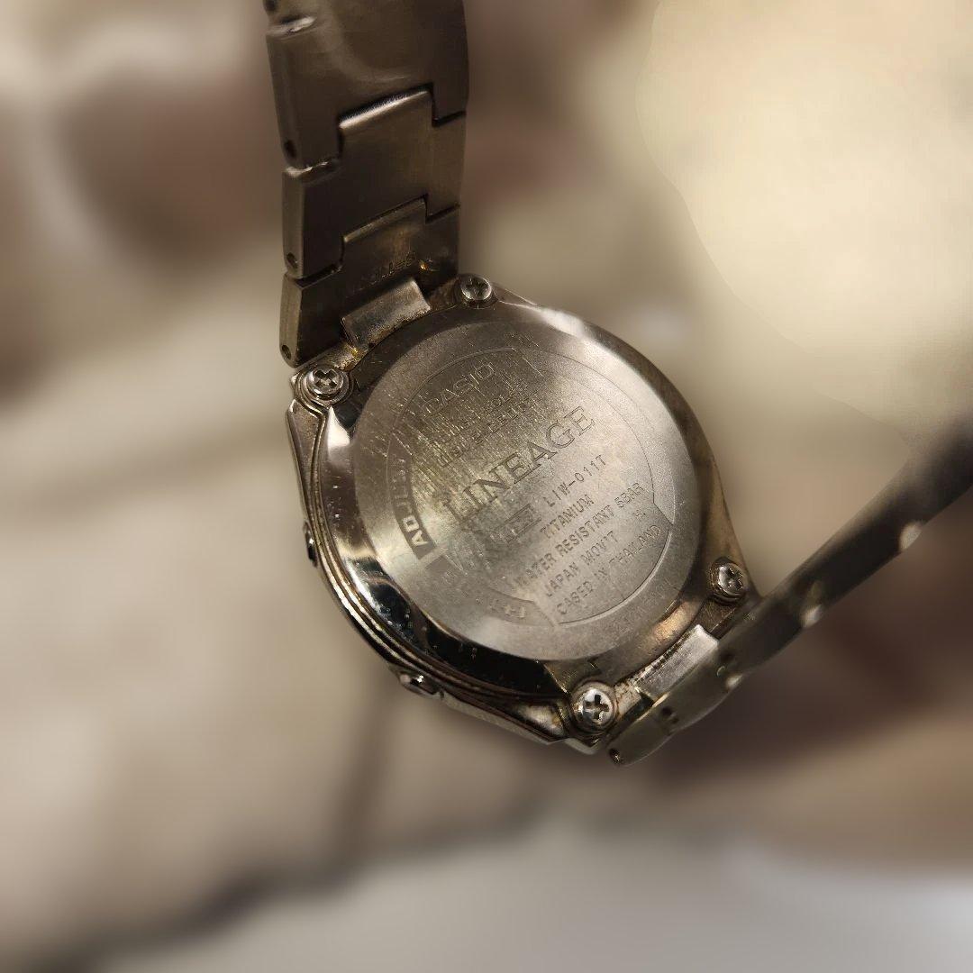 CASIO LIW-011T Solar Men's Watch — Japanese