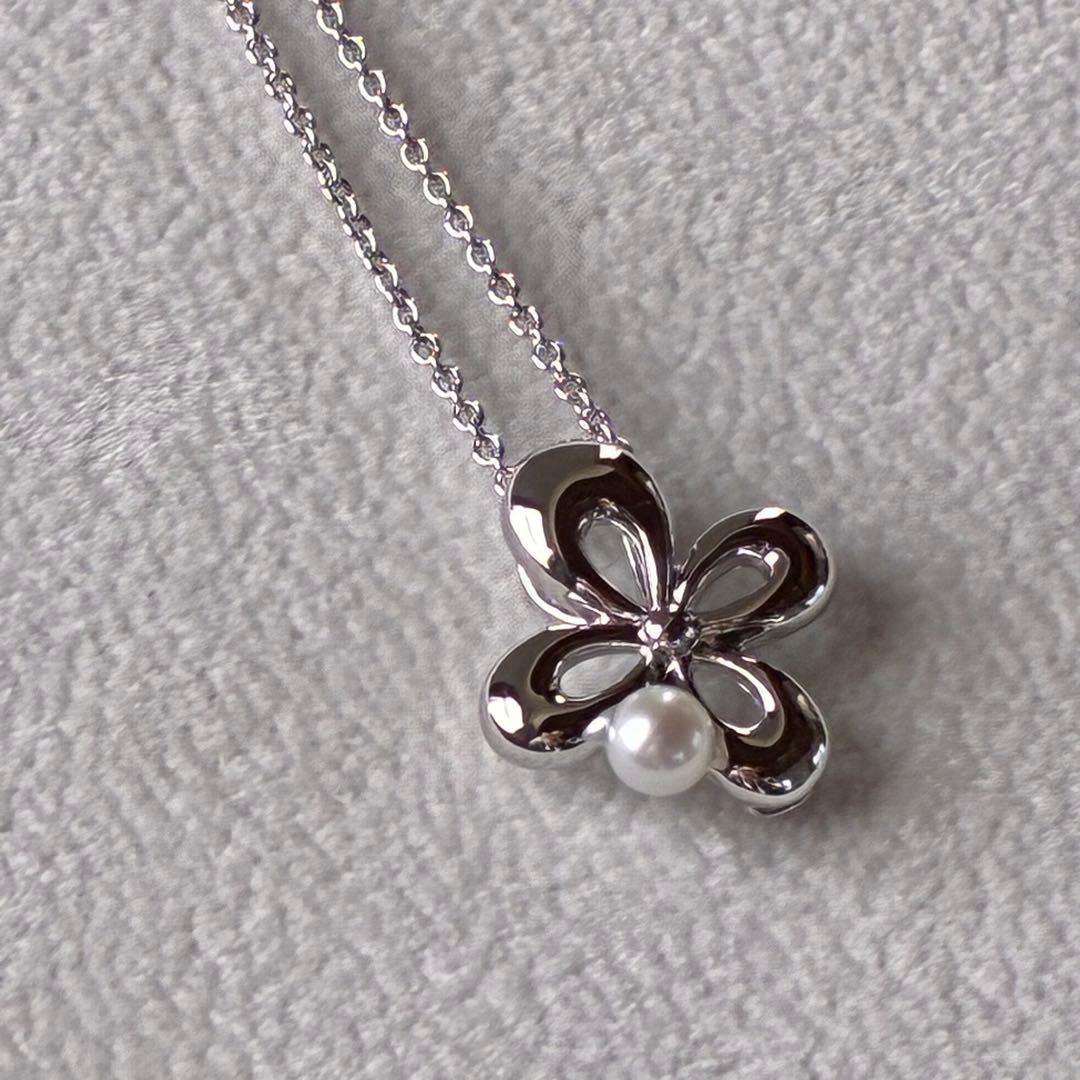 Tasaki pearl pendant necklace with silver 925 clover pendant and 40cm adjustable chain