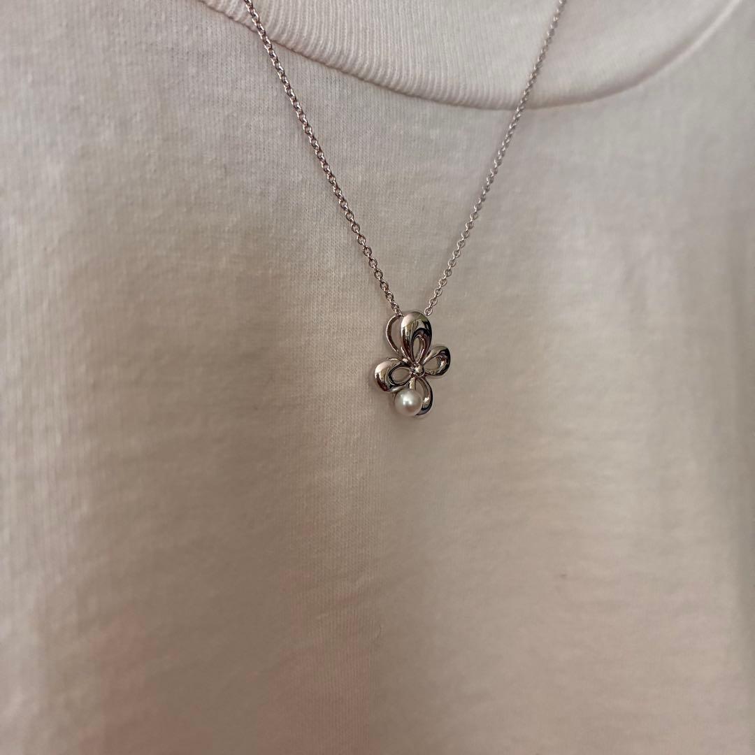 Tasaki pearl pendant necklace with silver 925 clover pendant and 40cm adjustable chain