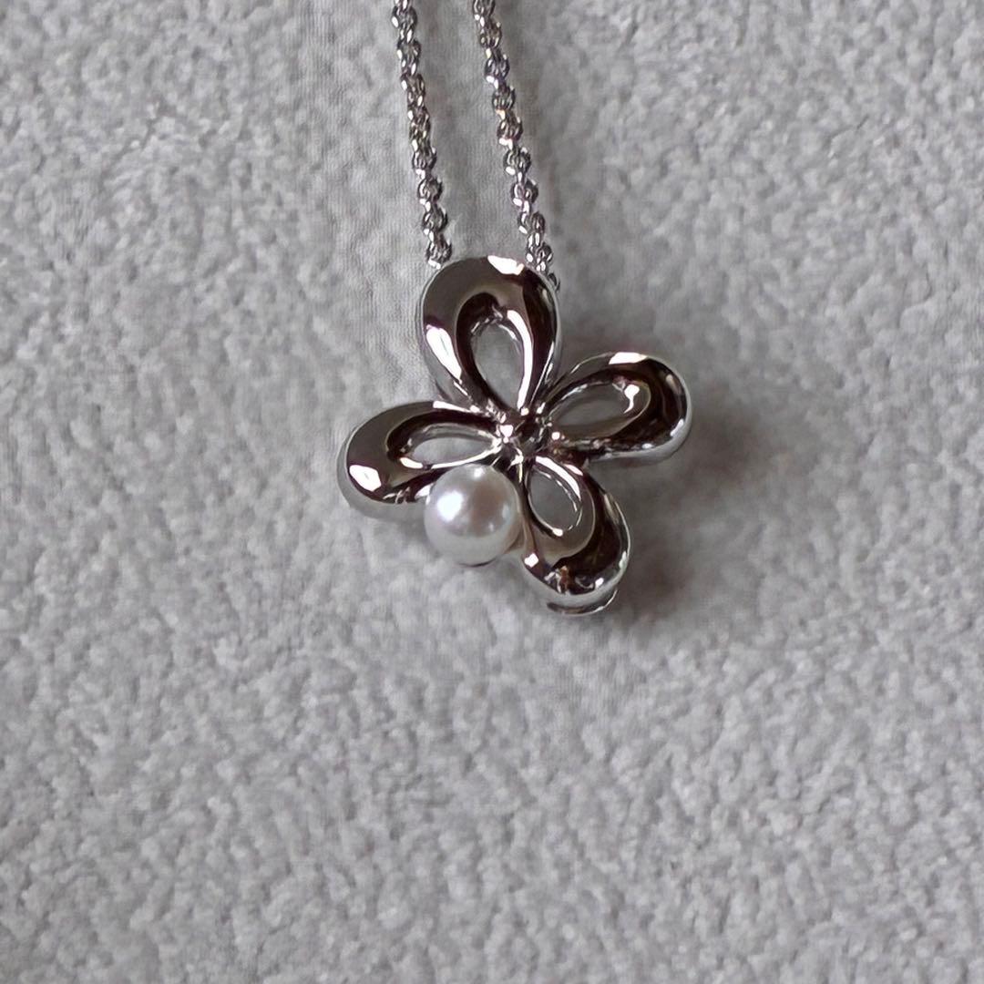 Tasaki pearl pendant necklace with silver 925 clover pendant and 40cm adjustable chain