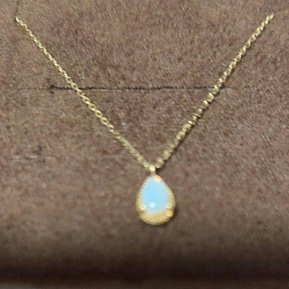 Agate K10 Opal necklace with 40cm gold chain and small 0.6cm by 0.4cm opal pendant