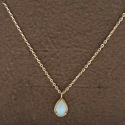 Agate K10 Opal necklace with 40cm gold chain and small 0.6cm by 0.4cm opal pendant