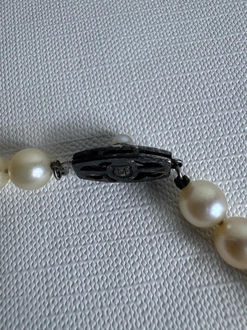 Close-up of Mikimoto Akoya Pearl Necklace with 7mm white pearls and 43cm length