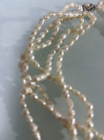 Mikimoto 5-strand freshwater pearl necklace with 5 to 6 mm pearls, approximately 58 cm long, made in Japan