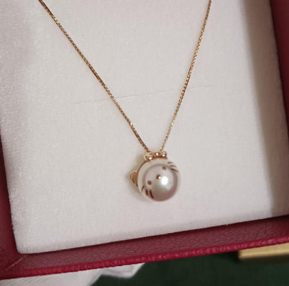 Hello Kitty 50th Anniversary necklace featuring 8.5mm Akoya pearl on 45cm K18 gold chain