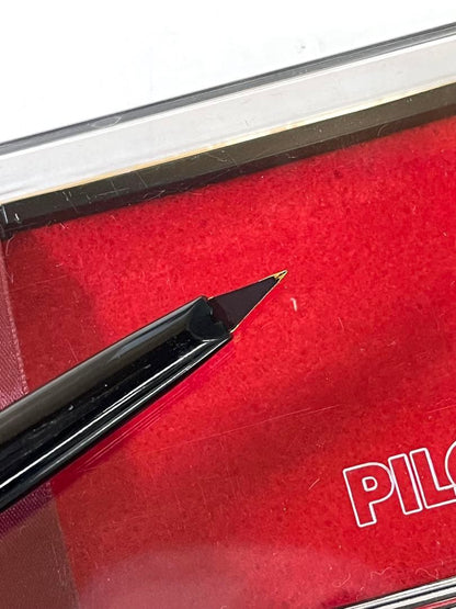 M36 PILOT pen and pencil set including a ballpoint pen and mechanical pencil in sleek design