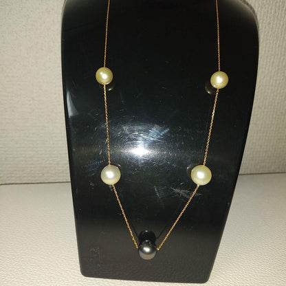 K18 Akoya pearl station necklace with large 10 mm Akoya pearls and a Tahitian pearl top on a 50 cm chain