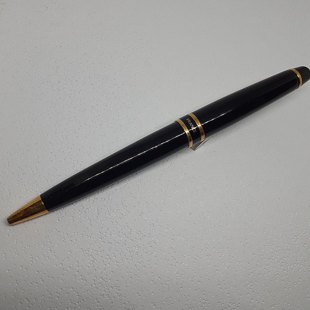 WATERMAN Expert ES Black ballpoint pen with gold decoration and metal body