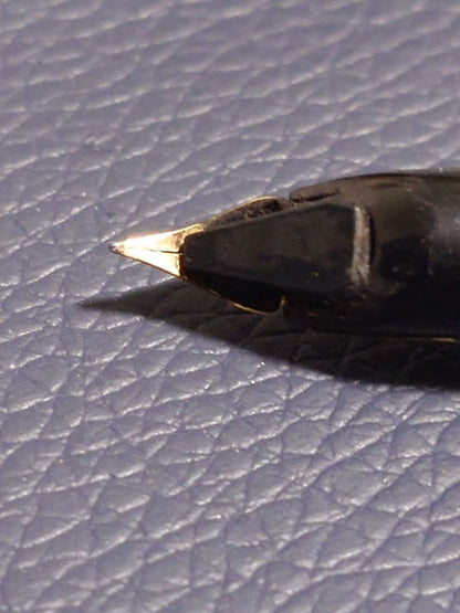 Used Waterman C/F fountain pen with 18K nib showing plating peeling and no cartridge included