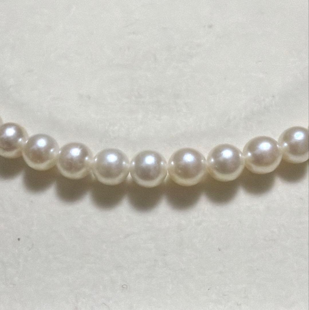 MIKIMOTO Akoya Pearl Necklace featuring 5.0-5.5mm diameter genuine pearls with high luster on a 38cm string