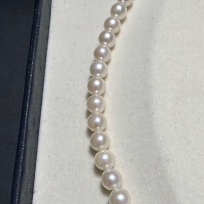 MIKIMOTO Akoya Pearl Necklace featuring 5.0-5.5mm diameter genuine pearls with high luster on a 38cm string
