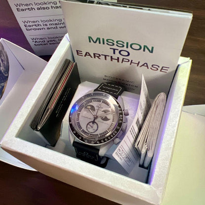 swatch Earthphase MoonSwatch Quartz Men's — Japanese