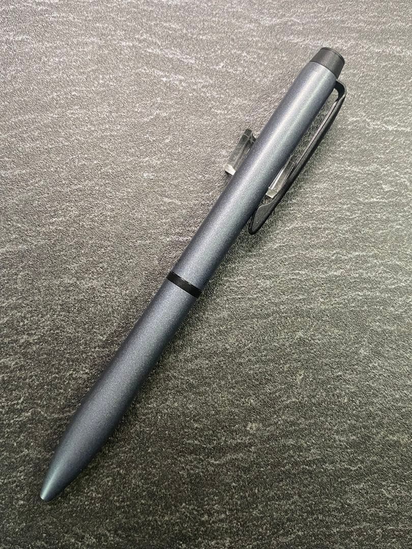 Pilot Acrodrive Limited-Edition Gray ballpoint pen model BDR-3SRL-GY shown on white background