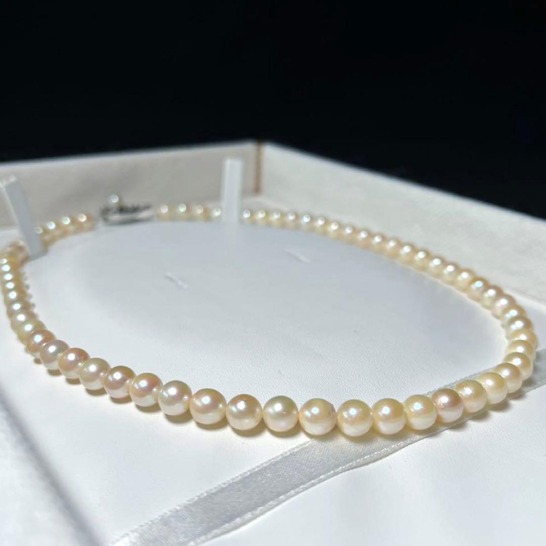 Akoya Pearl Teri Makii Necklace with 6.1 to 6.4 mm round white pearls and silver clasp