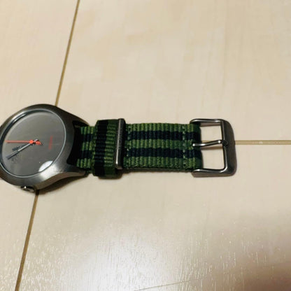 NIXON Series SBTR009 V157-0BX0 Men's Watch — Japanese
