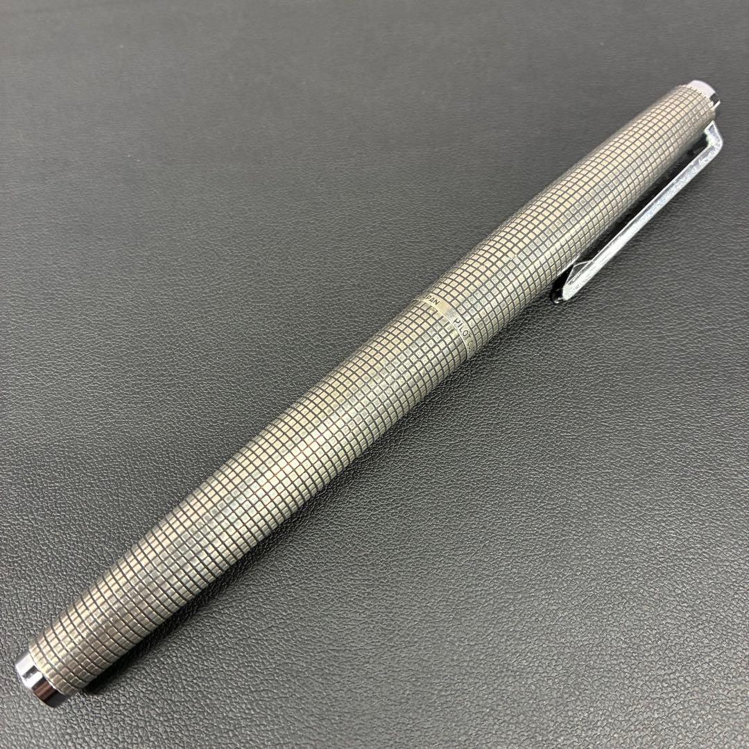 Pilot sterling silver fountain pen with silver body and classic nib shown on white background
