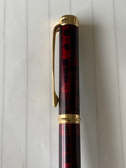 Waterman fountain pen discontinued model showing plated wear on the pen tip