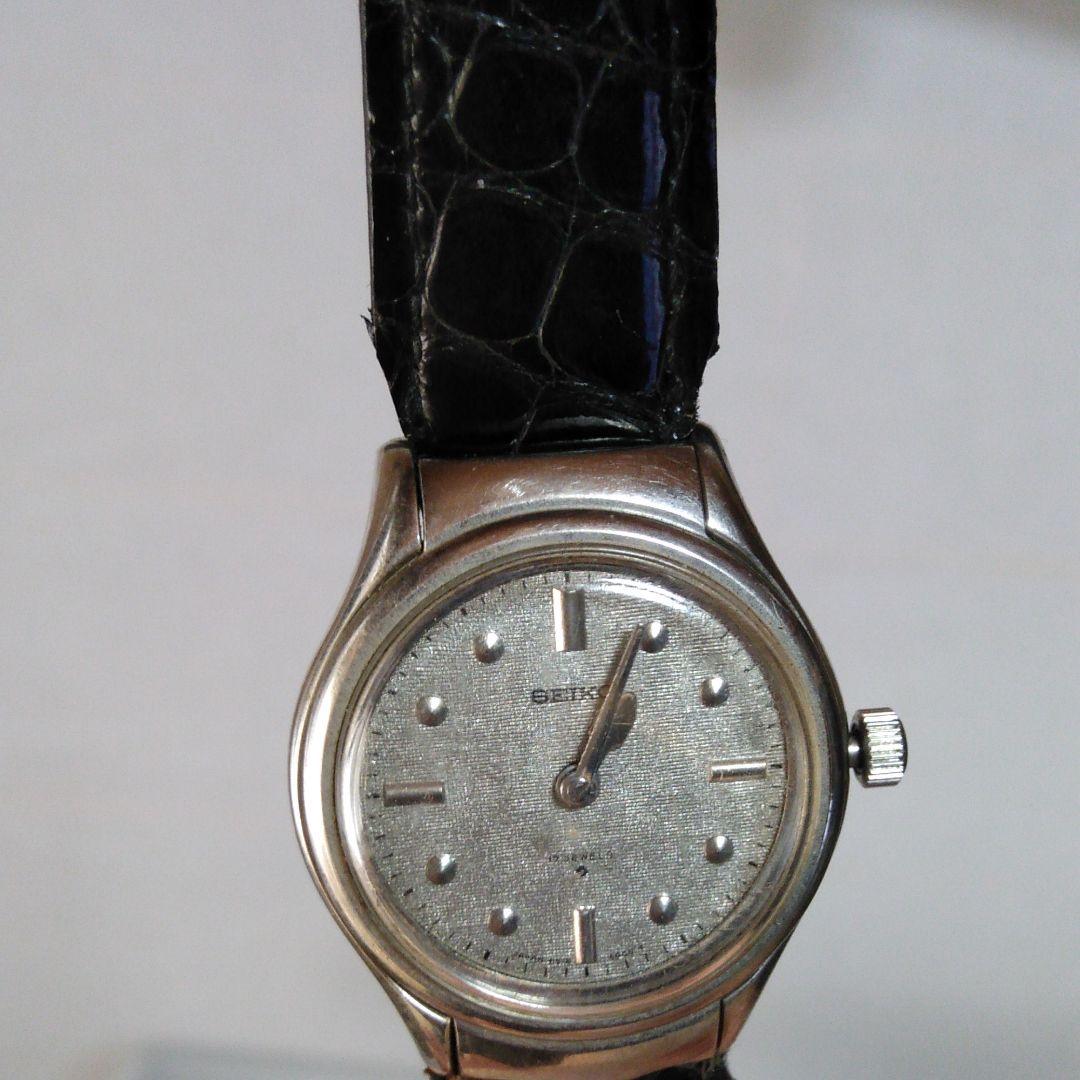 SEIKO 7N43-6019 Manual Men's Watch — Japanese
