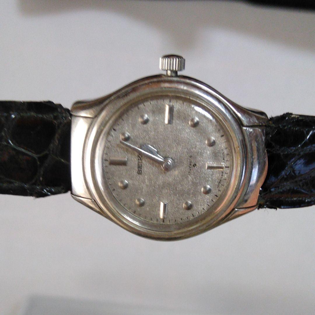 SEIKO 7N43-6019 Manual Men's Watch — Japanese