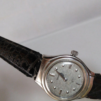 SEIKO 7N43-6019 Manual Men's Watch — Japanese