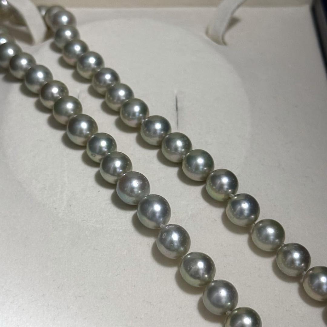 Akoya pearl necklace with blue-grey pearls approximately 9-10mm on a 46cm strand with silver clasp