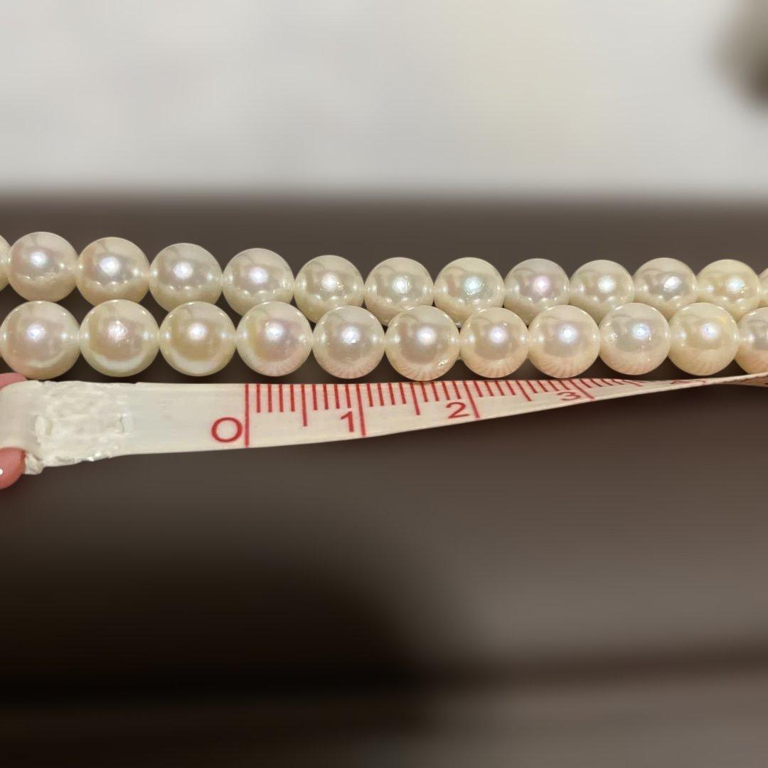 Milluflora Akoya pearl necklace with 5.5-6.0mm pearls displayed with case and box
