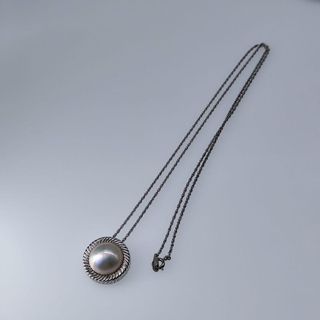 Tasaki pearl necklace with large 15mm mother-of-pearl pearls on a 62cm silver chain with T-Stamp